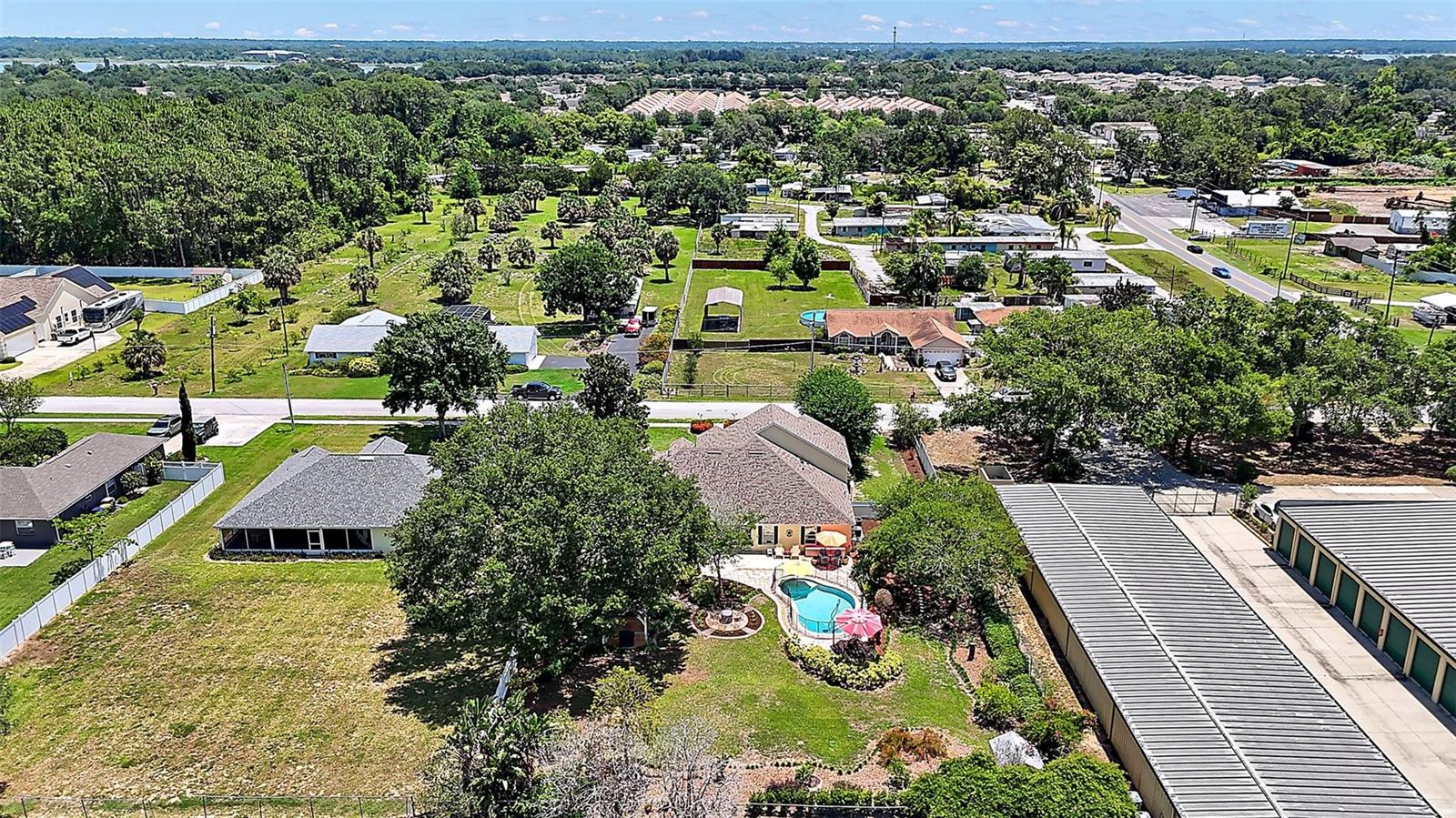 397 ANDERSON DR, TAVARES, FL, 32778