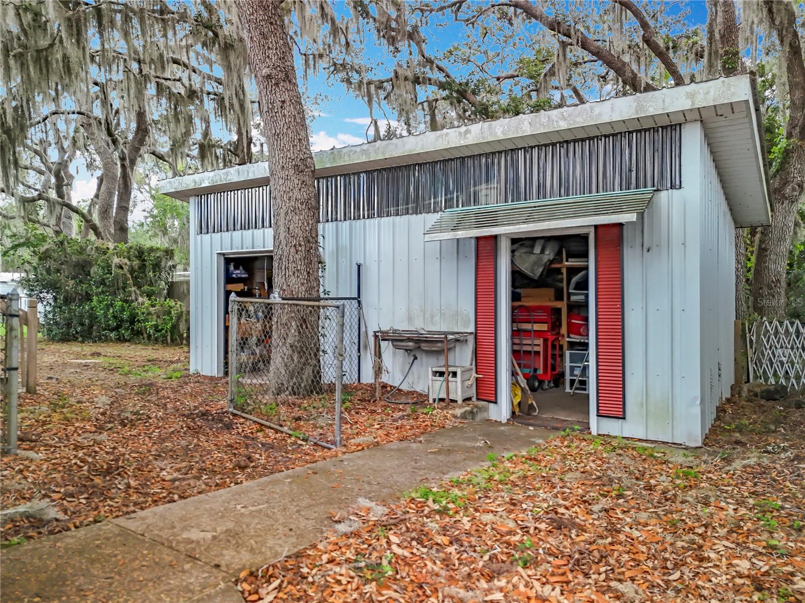 36736 BROOK RD, FRUITLAND PARK, FL, 34731