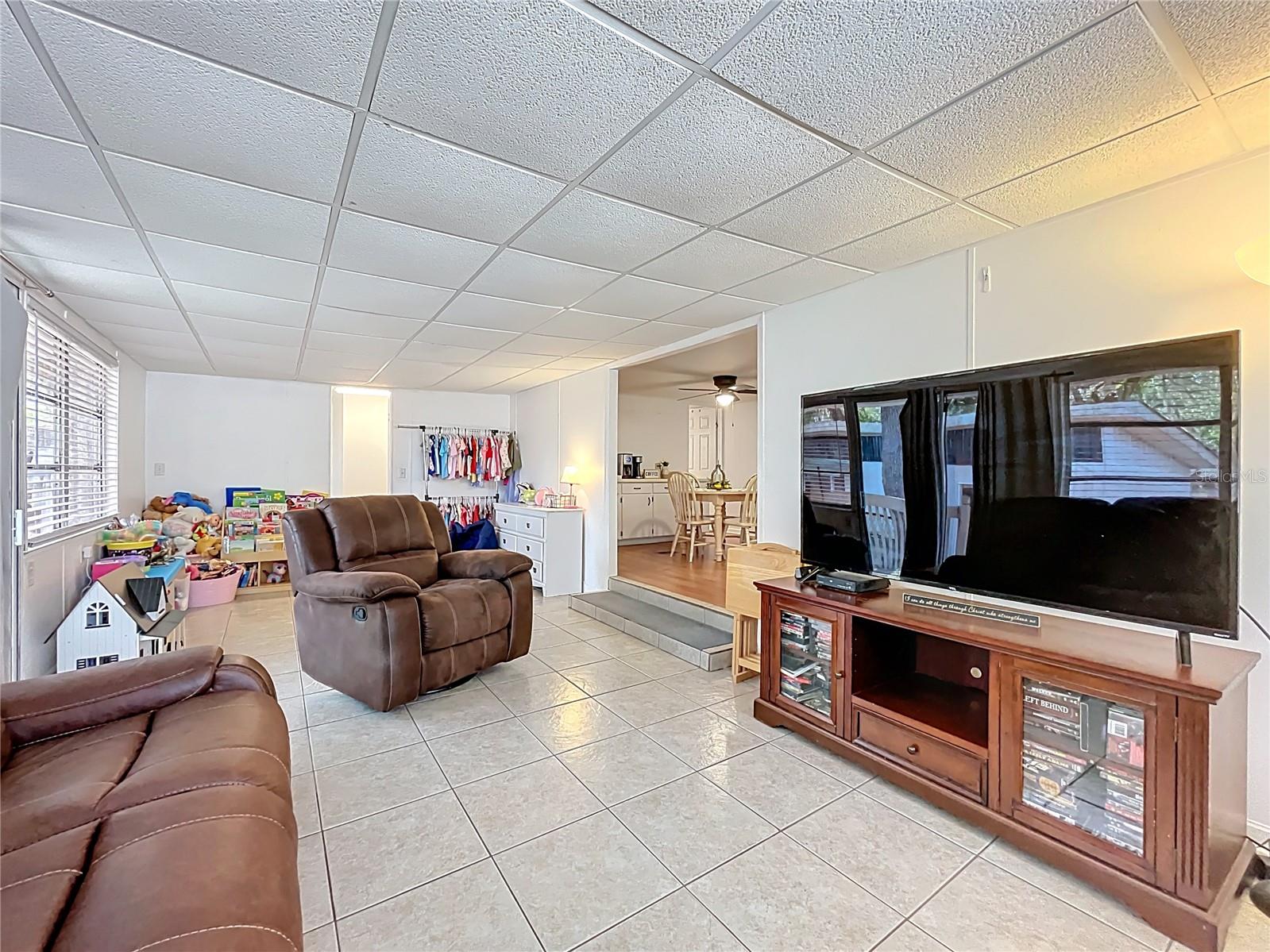 36736 BROOK RD, FRUITLAND PARK, FL, 34731