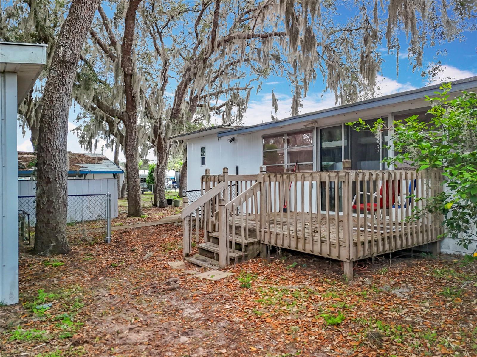 36736 BROOK RD, FRUITLAND PARK, FL, 34731