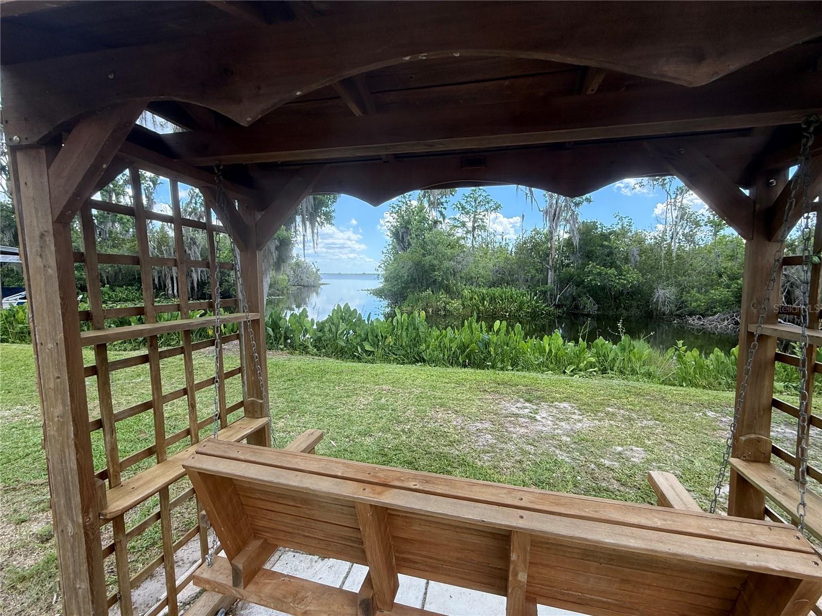 36736 BROOK RD, FRUITLAND PARK, FL, 34731