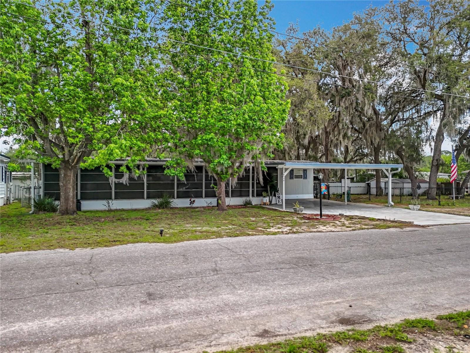 36736 BROOK RD, FRUITLAND PARK, FL, 34731