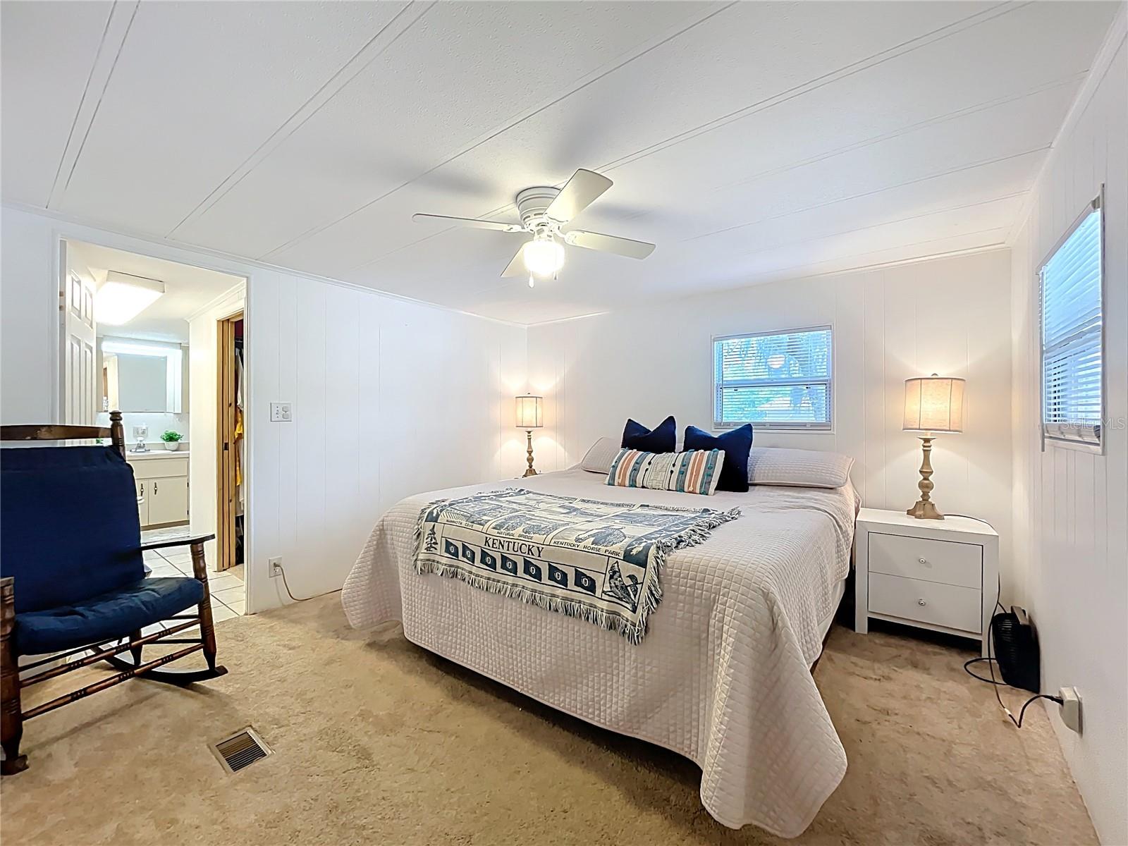 36736 BROOK RD, FRUITLAND PARK, FL, 34731