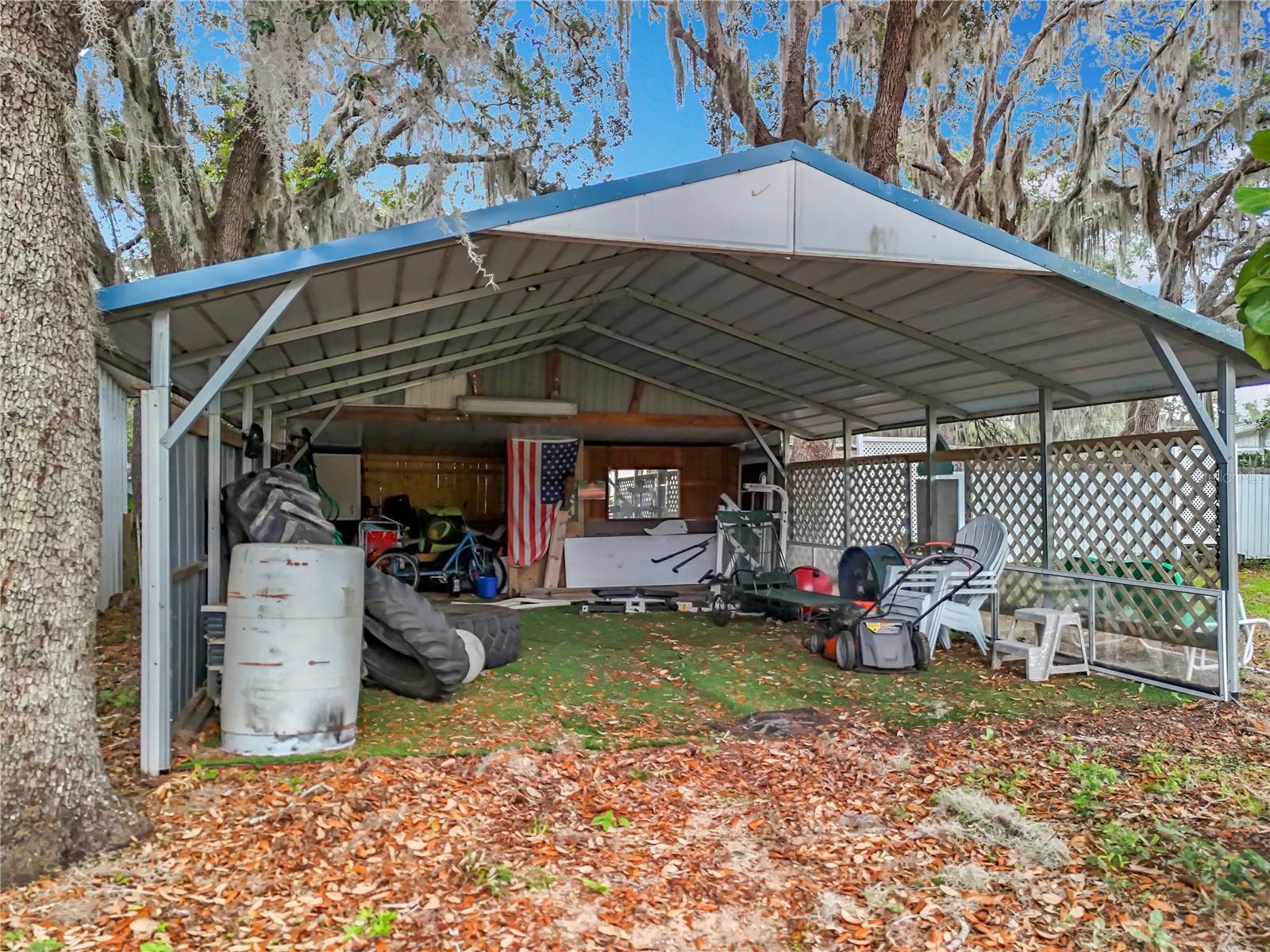36736 BROOK RD, FRUITLAND PARK, FL, 34731