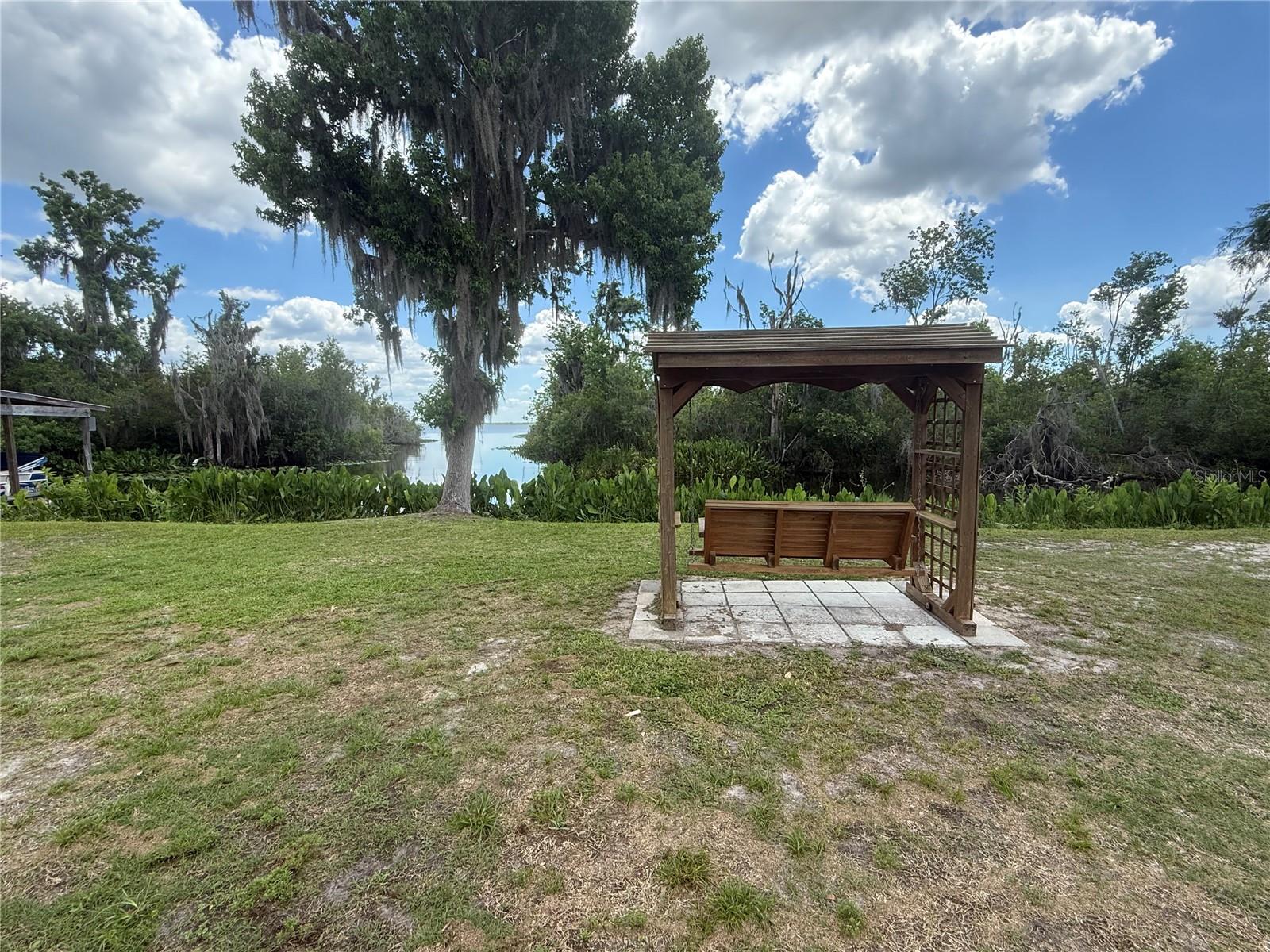 36736 BROOK RD, FRUITLAND PARK, FL, 34731