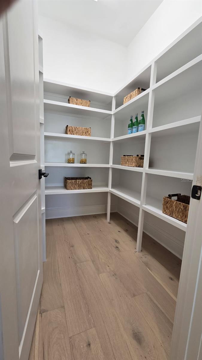 TB8386813 Property Photo