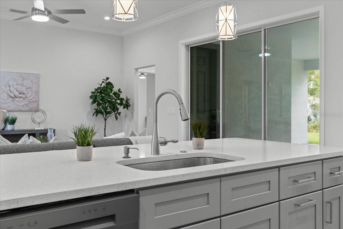 19073 SABAL ST, ORLANDO, FL, 32833