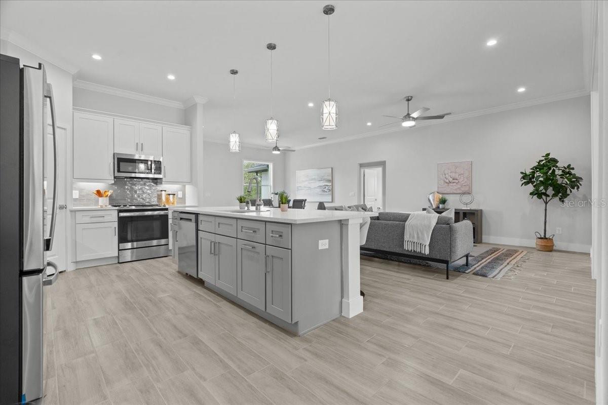 19073 SABAL ST, ORLANDO, FL, 32833