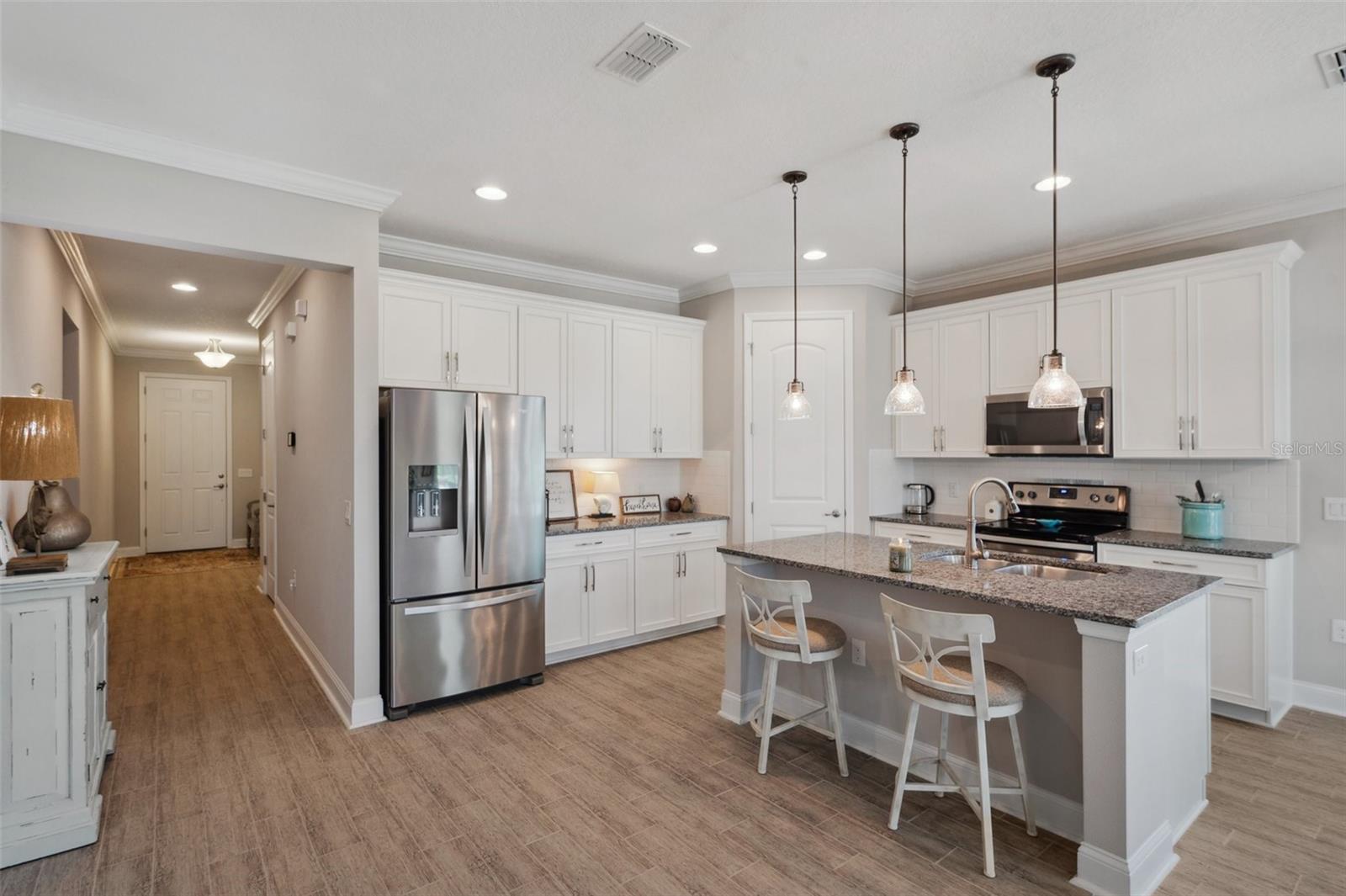 764 W BAYSHORE DR, TARPON SPRINGS, FL, 34689