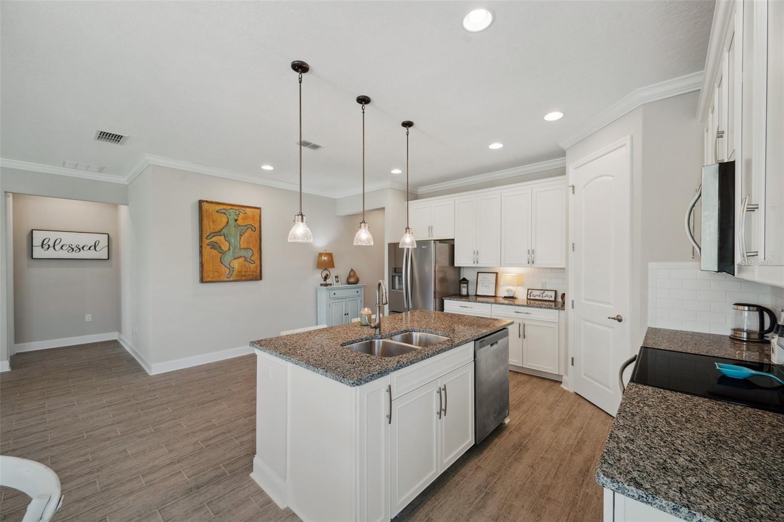 764 W BAYSHORE DR, TARPON SPRINGS, FL, 34689