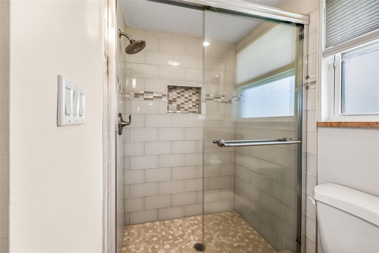 5208 DENVER ST NE, ST PETERSBURG, FL, 33703