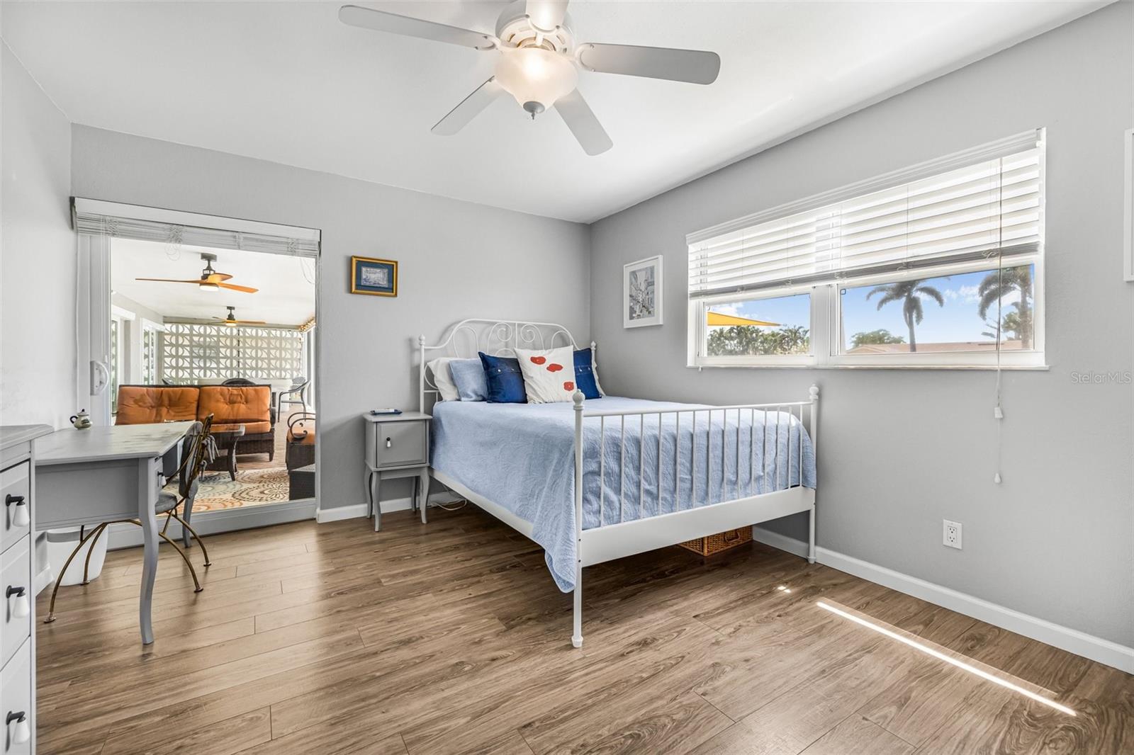 5208 DENVER ST NE, ST PETERSBURG, FL, 33703