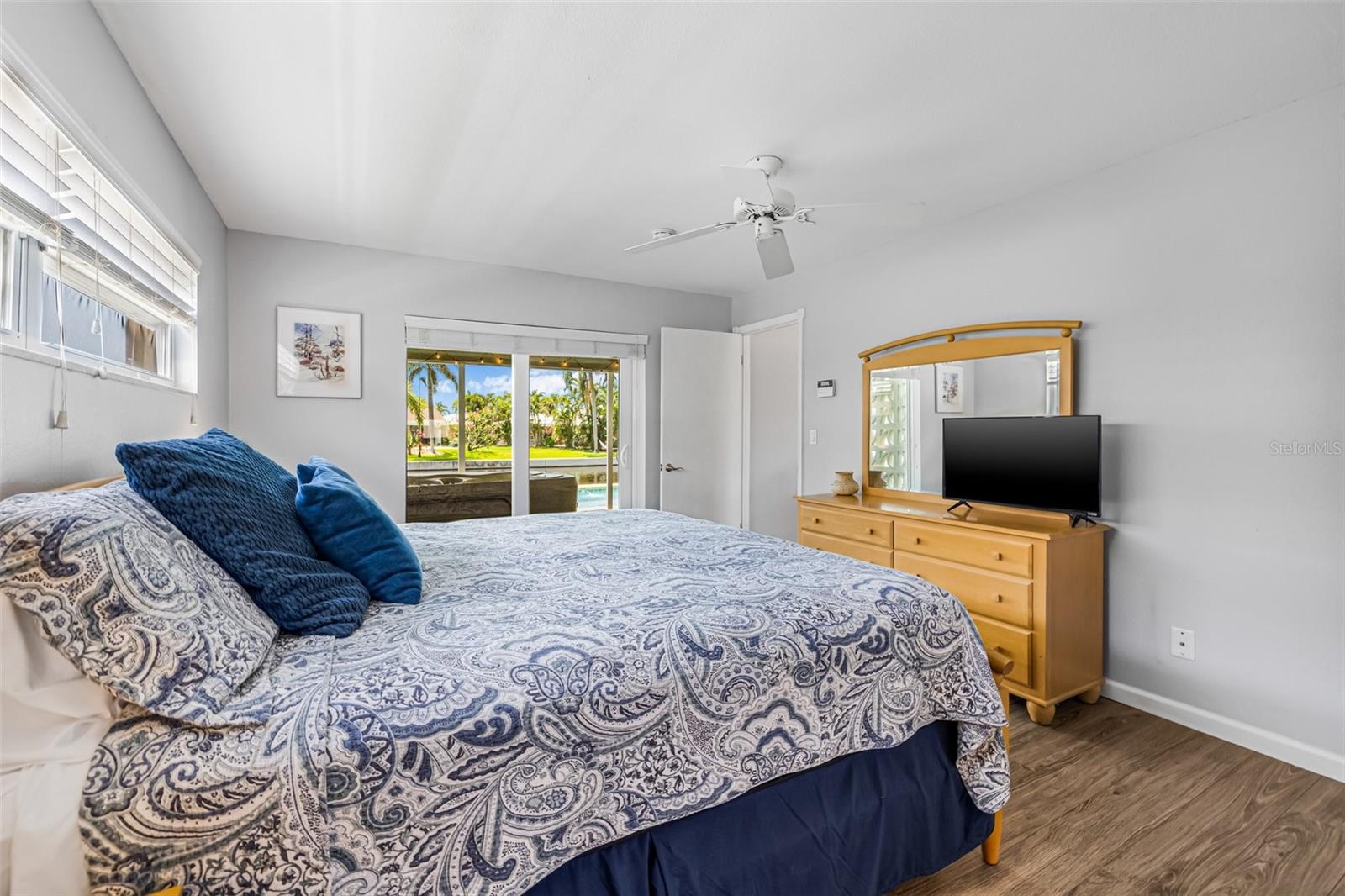 5208 DENVER ST NE, ST PETERSBURG, FL, 33703