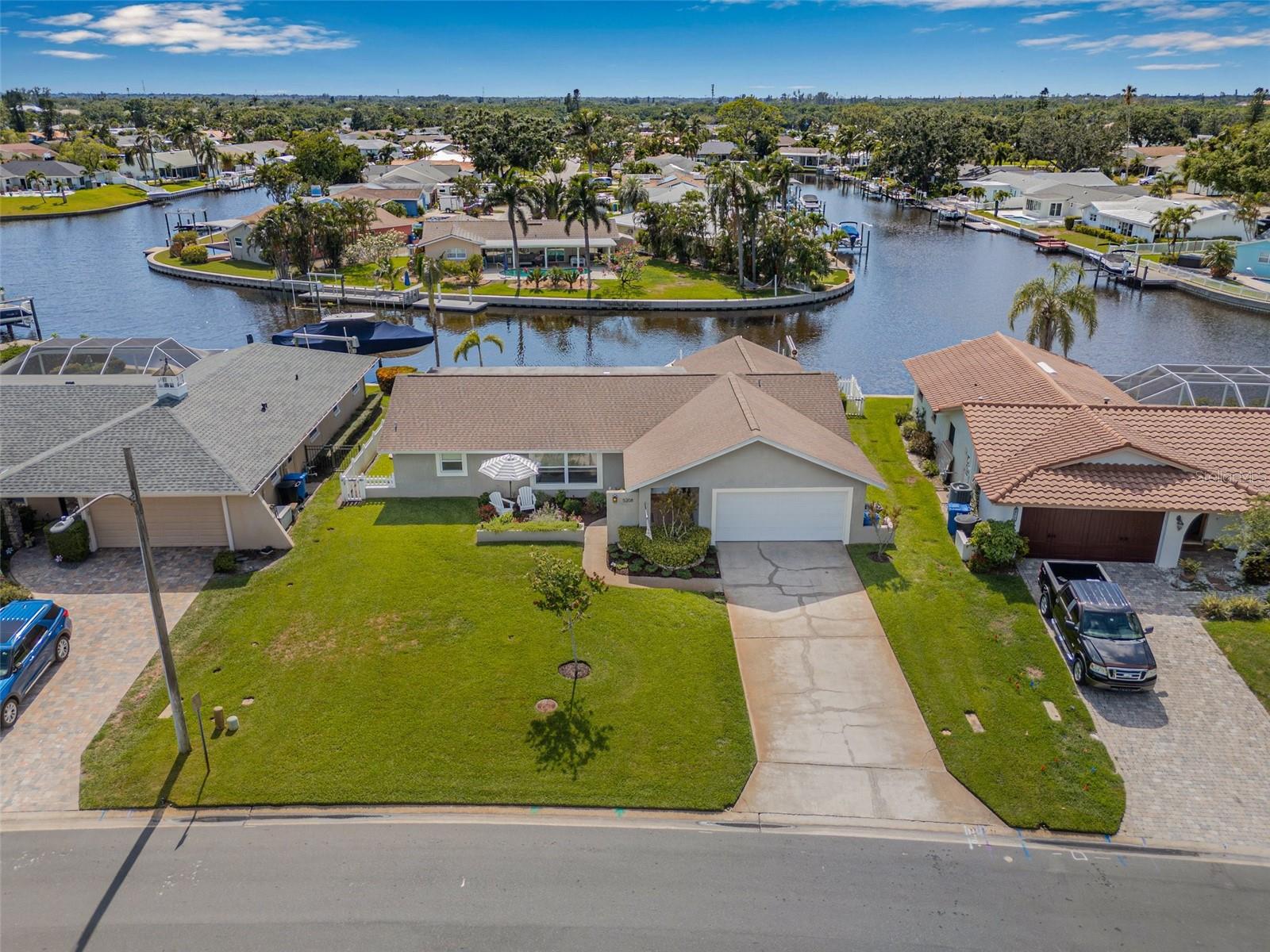 5208 DENVER ST NE, ST PETERSBURG, FL, 33703