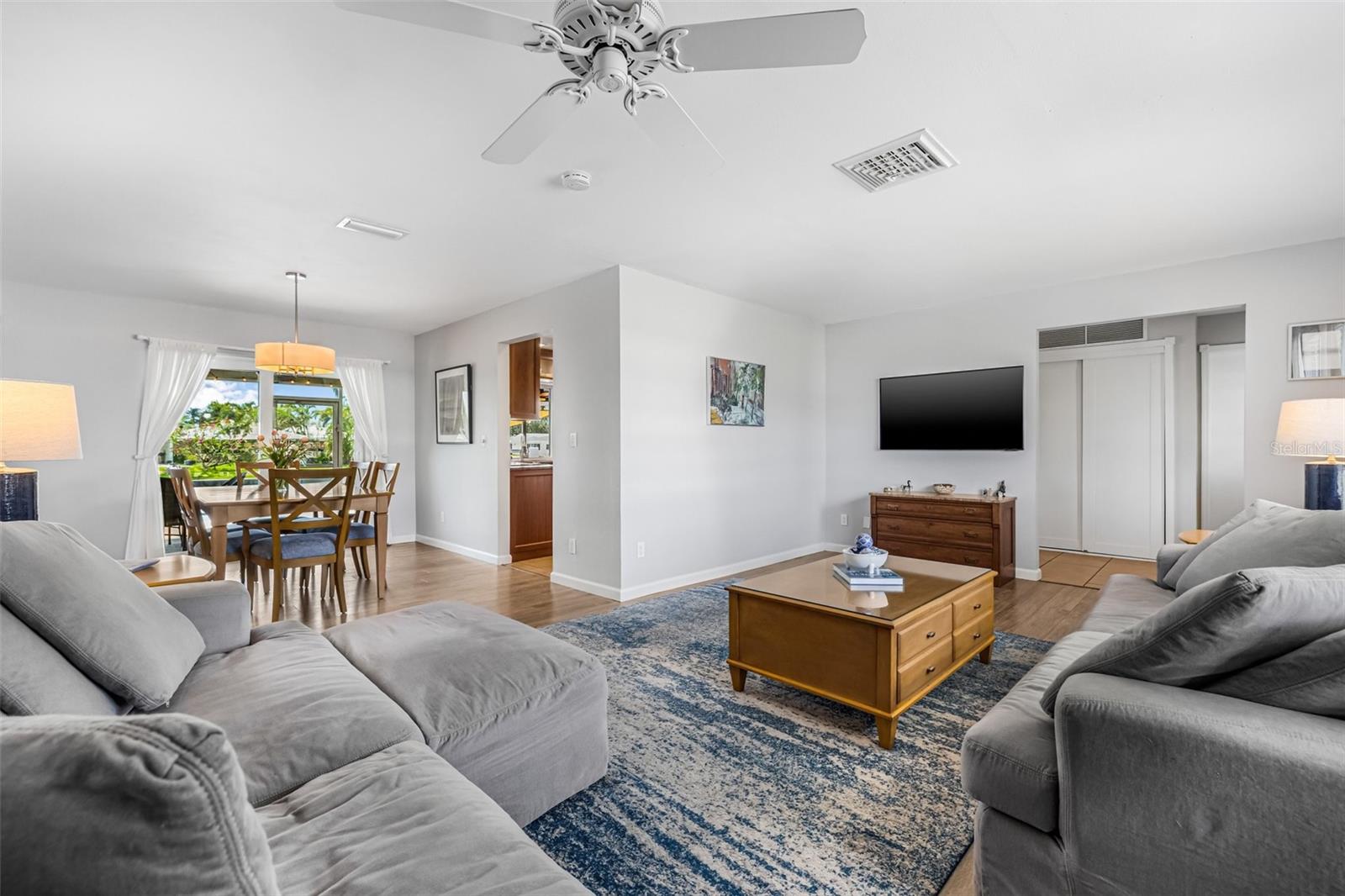 5208 DENVER ST NE, ST PETERSBURG, FL, 33703