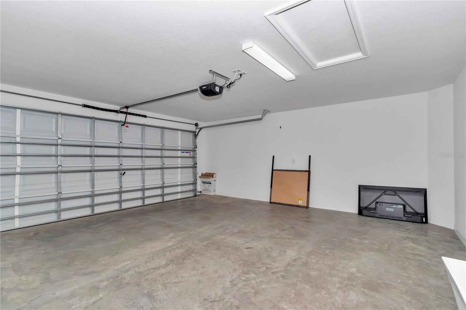 6223 ATKINSON LN, THE VILLAGES, FL, 32163