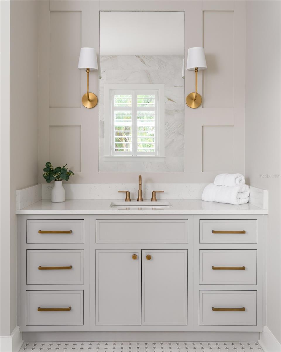 481 BOSPHOROUS AVE, TAMPA, FL, 33606