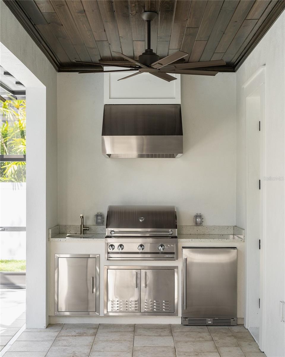 481 BOSPHOROUS AVE, TAMPA, FL, 33606