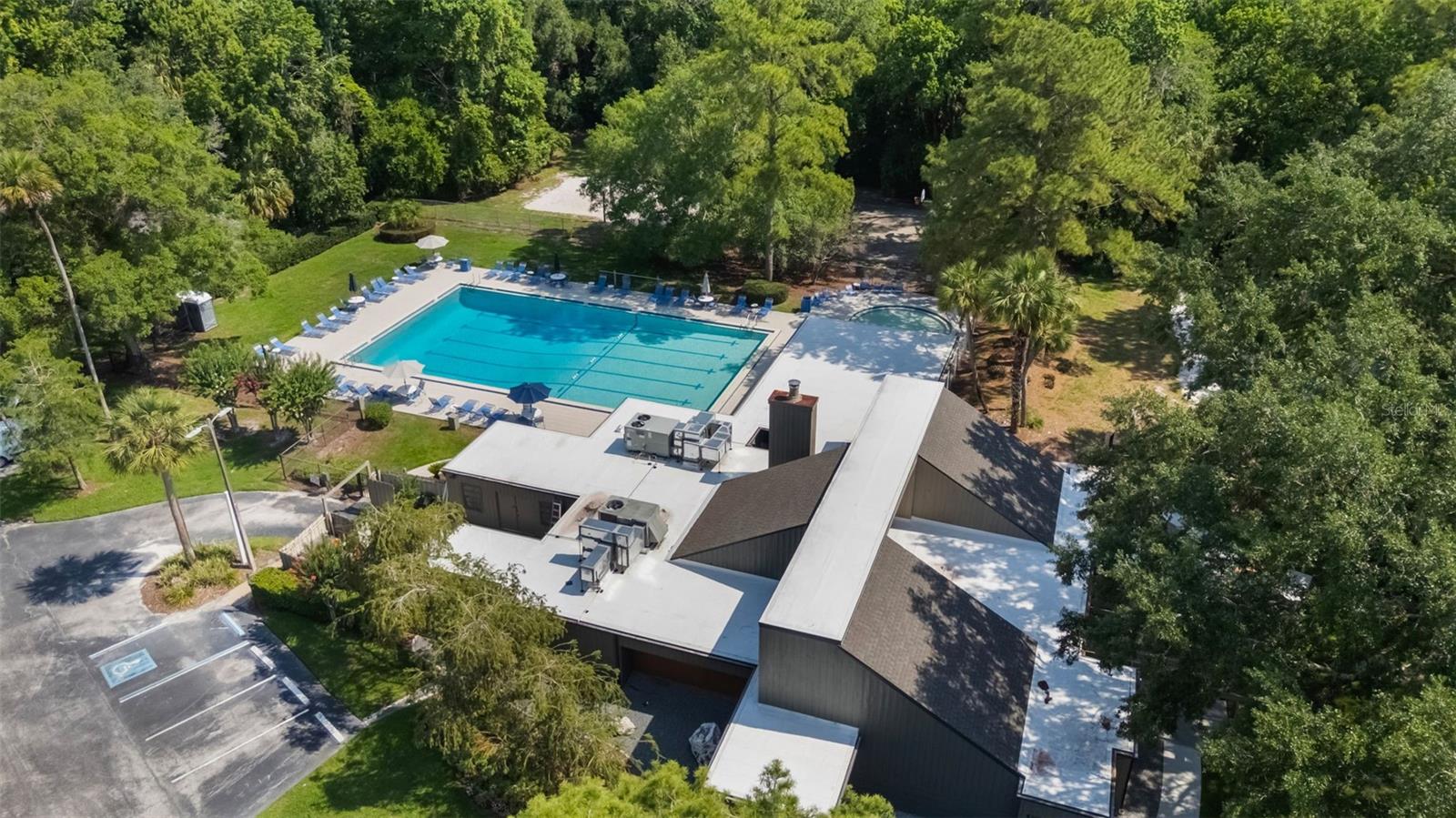 424 CLUB DR, WINTER SPRINGS, FL, 32708