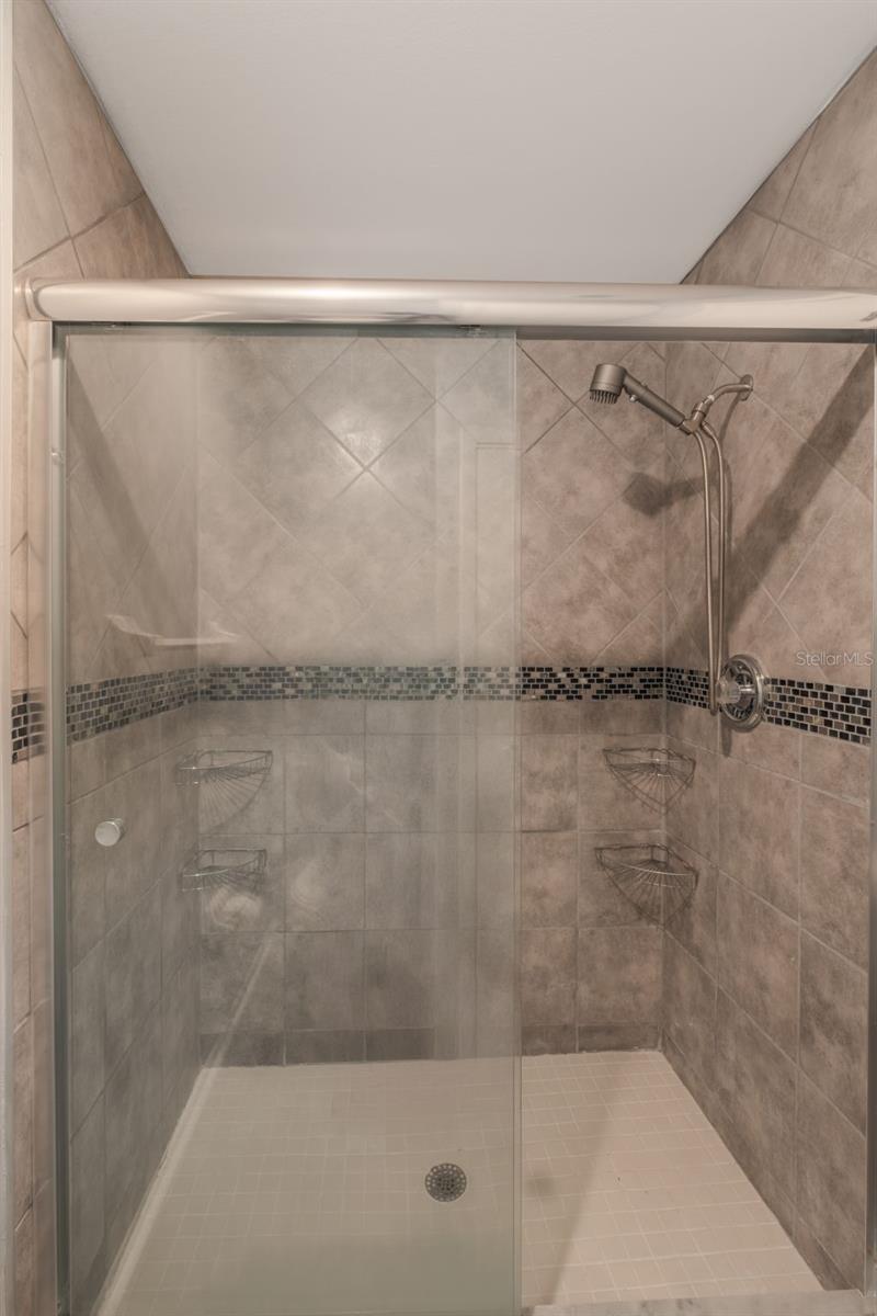 424 CLUB DR, WINTER SPRINGS, FL, 32708