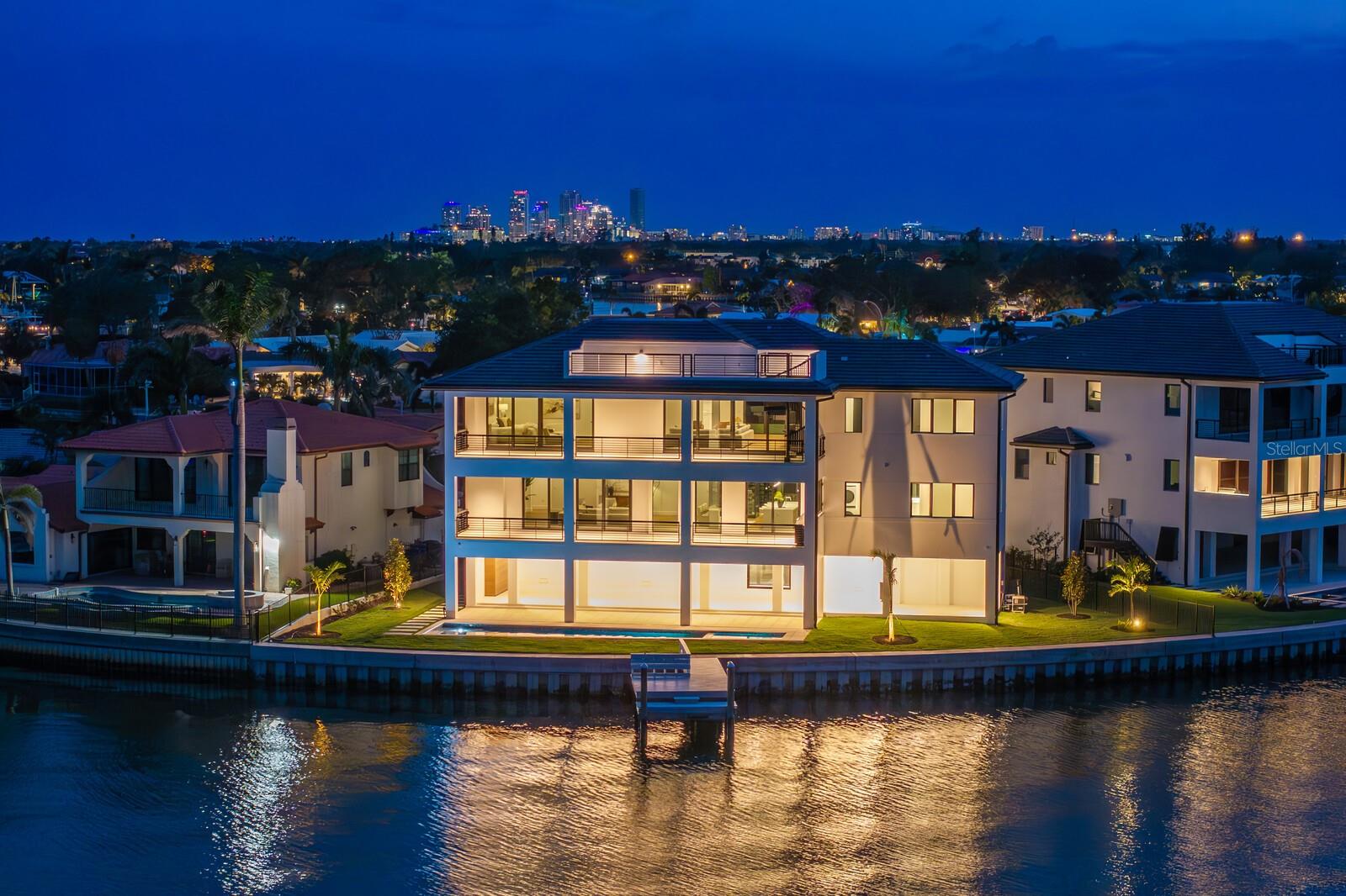 2087 MICHIGAN AVE NE, ST PETERSBURG, FL, 33703