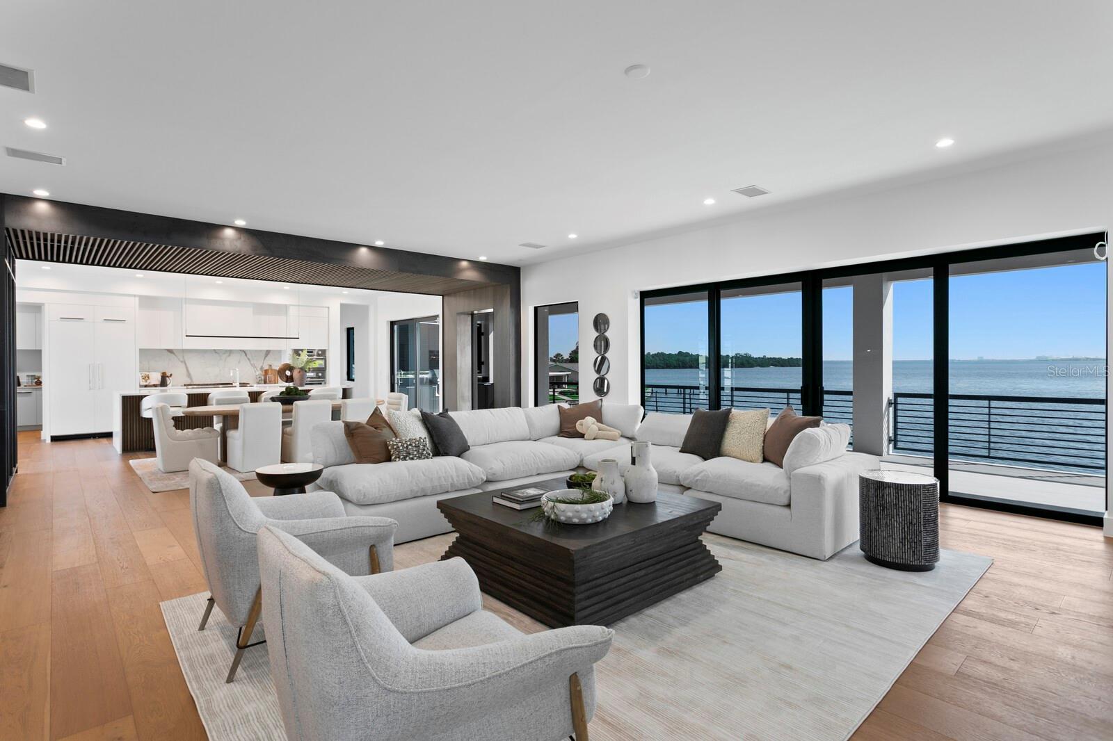 2087 MICHIGAN AVE NE, ST PETERSBURG, FL, 33703