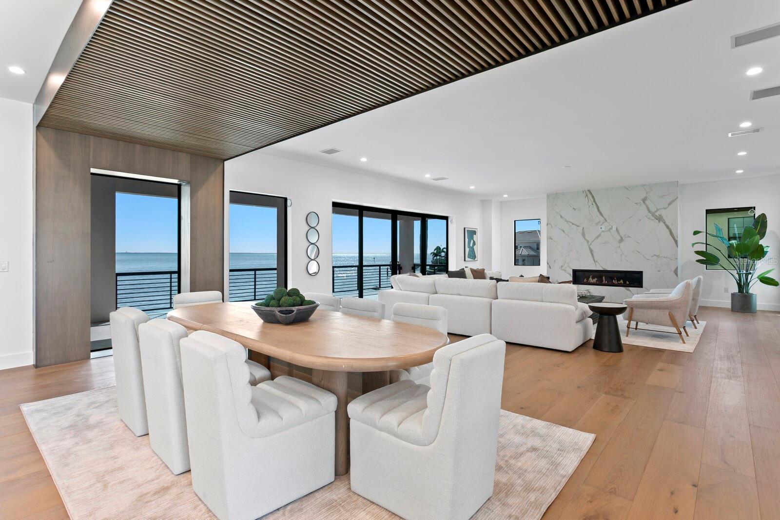 2087 MICHIGAN AVE NE, ST PETERSBURG, FL, 33703