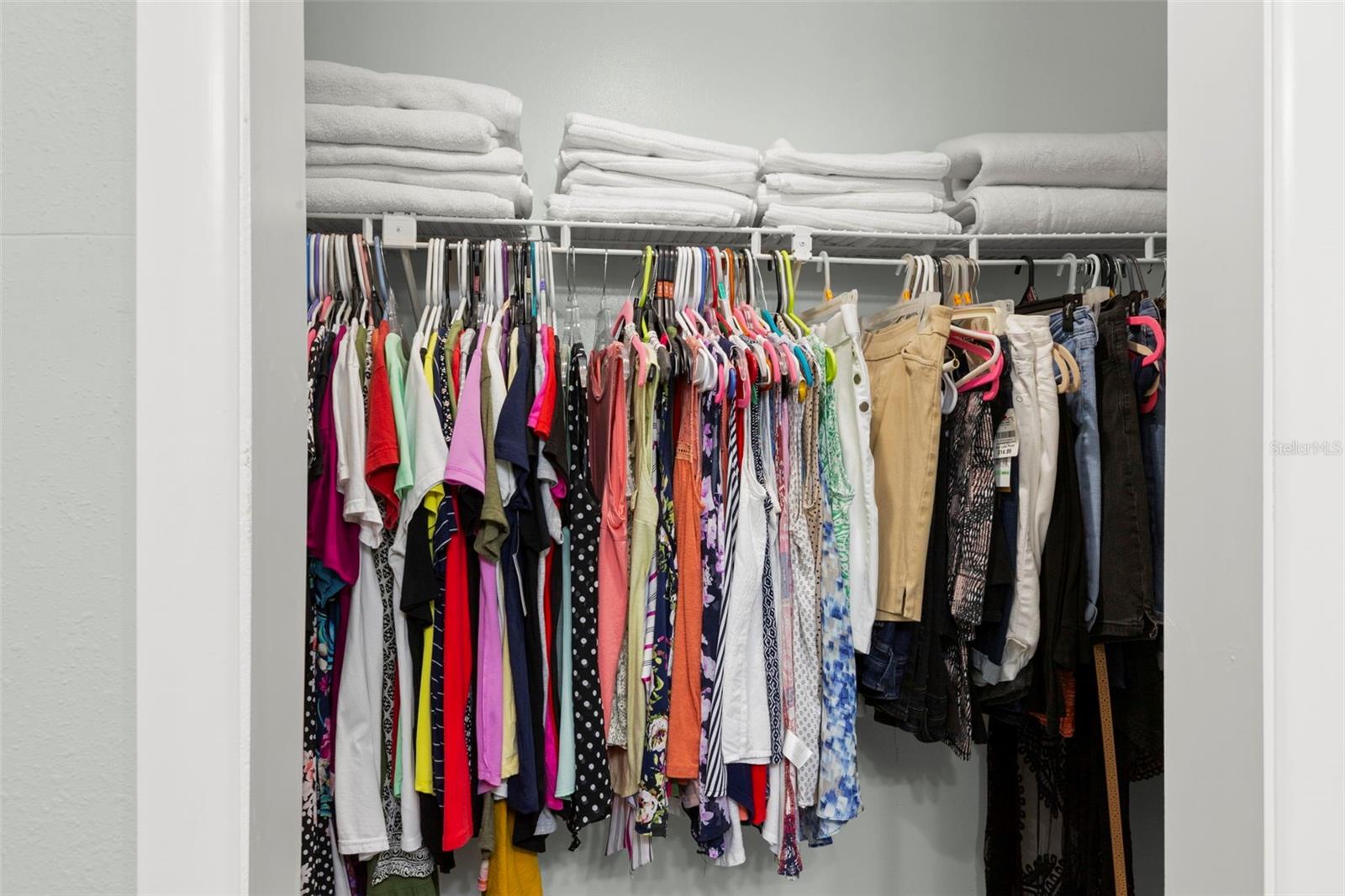 2033 ARBOR DR, CLEARWATER, FL, 33760