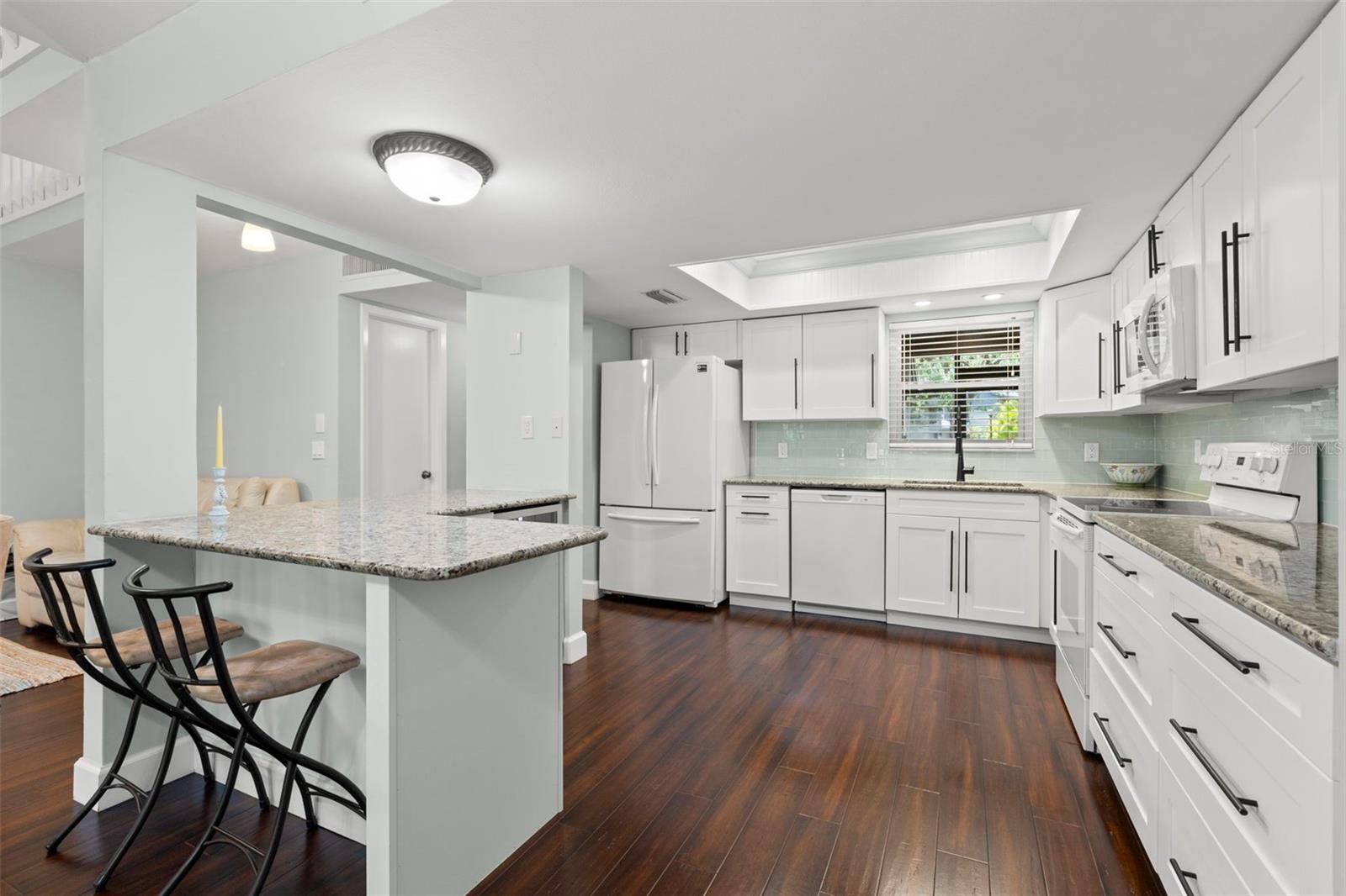 2033 ARBOR DR, CLEARWATER, FL, 33760