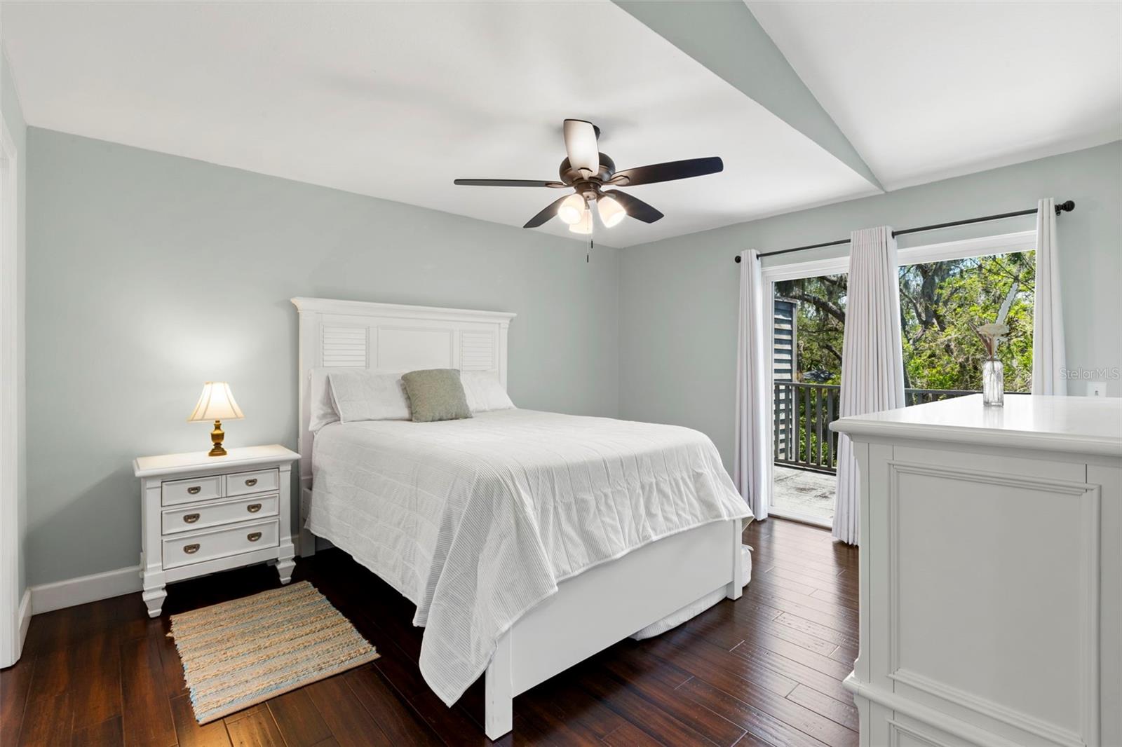 2033 ARBOR DR, CLEARWATER, FL, 33760