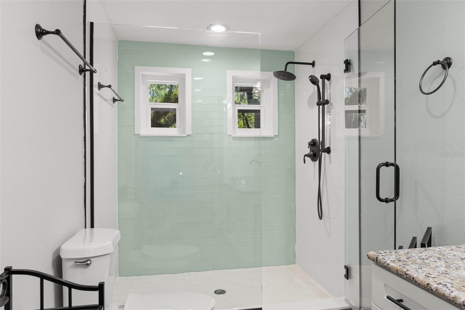 2033 ARBOR DR, CLEARWATER, FL, 33760