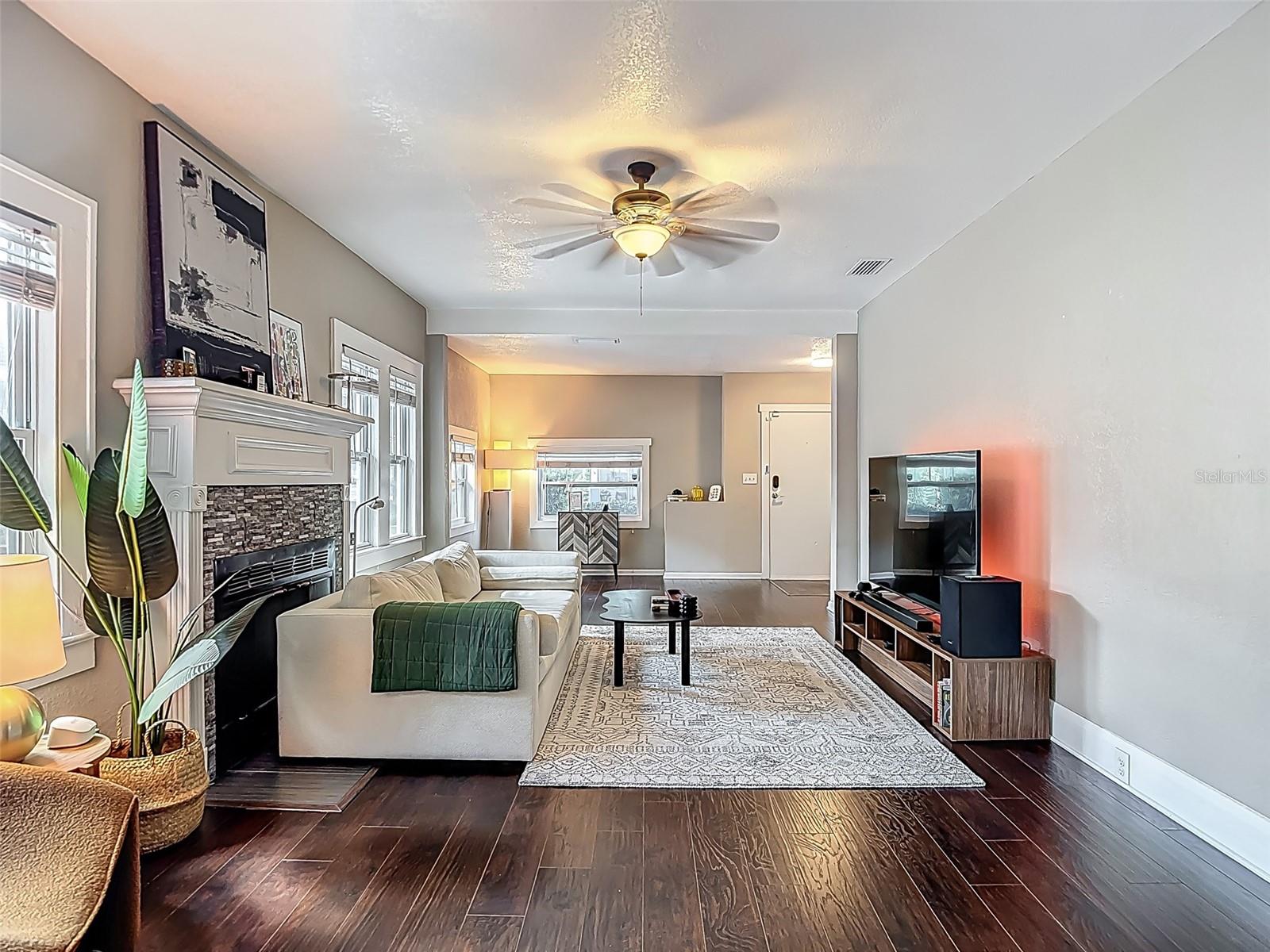 207 W CHELSEA ST, TAMPA, FL, 33603