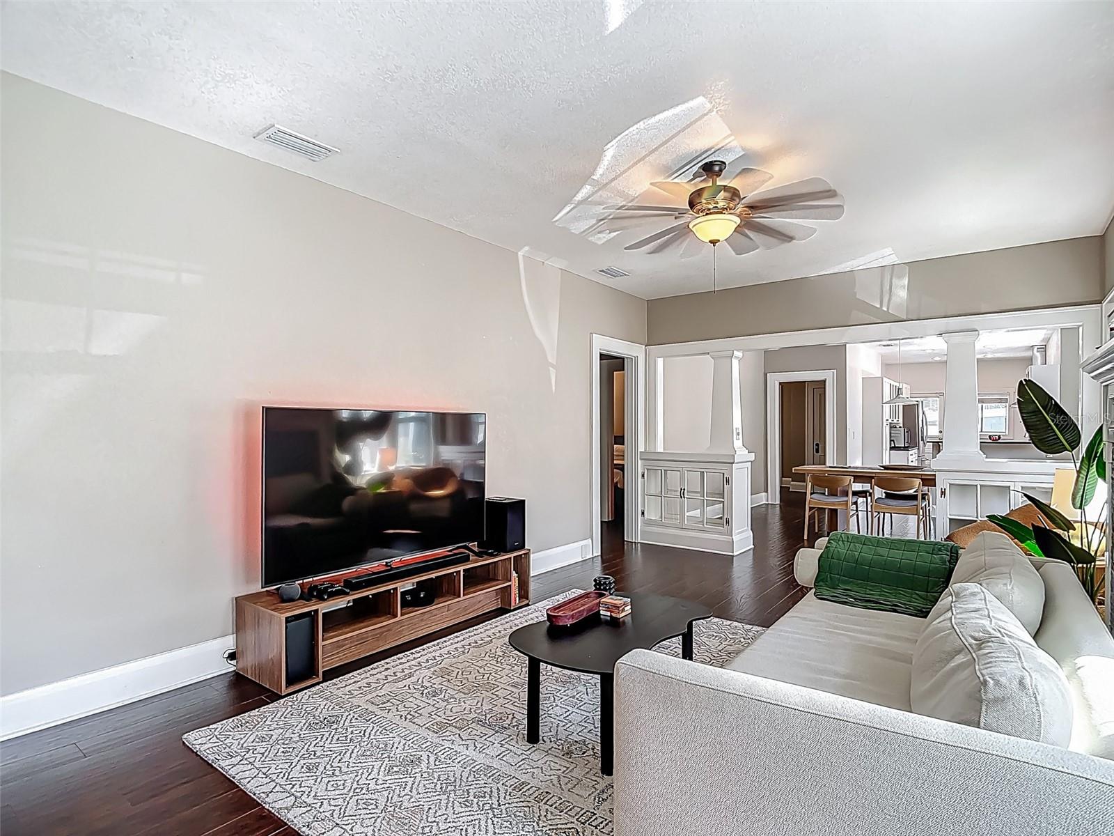 207 W CHELSEA ST, TAMPA, FL, 33603