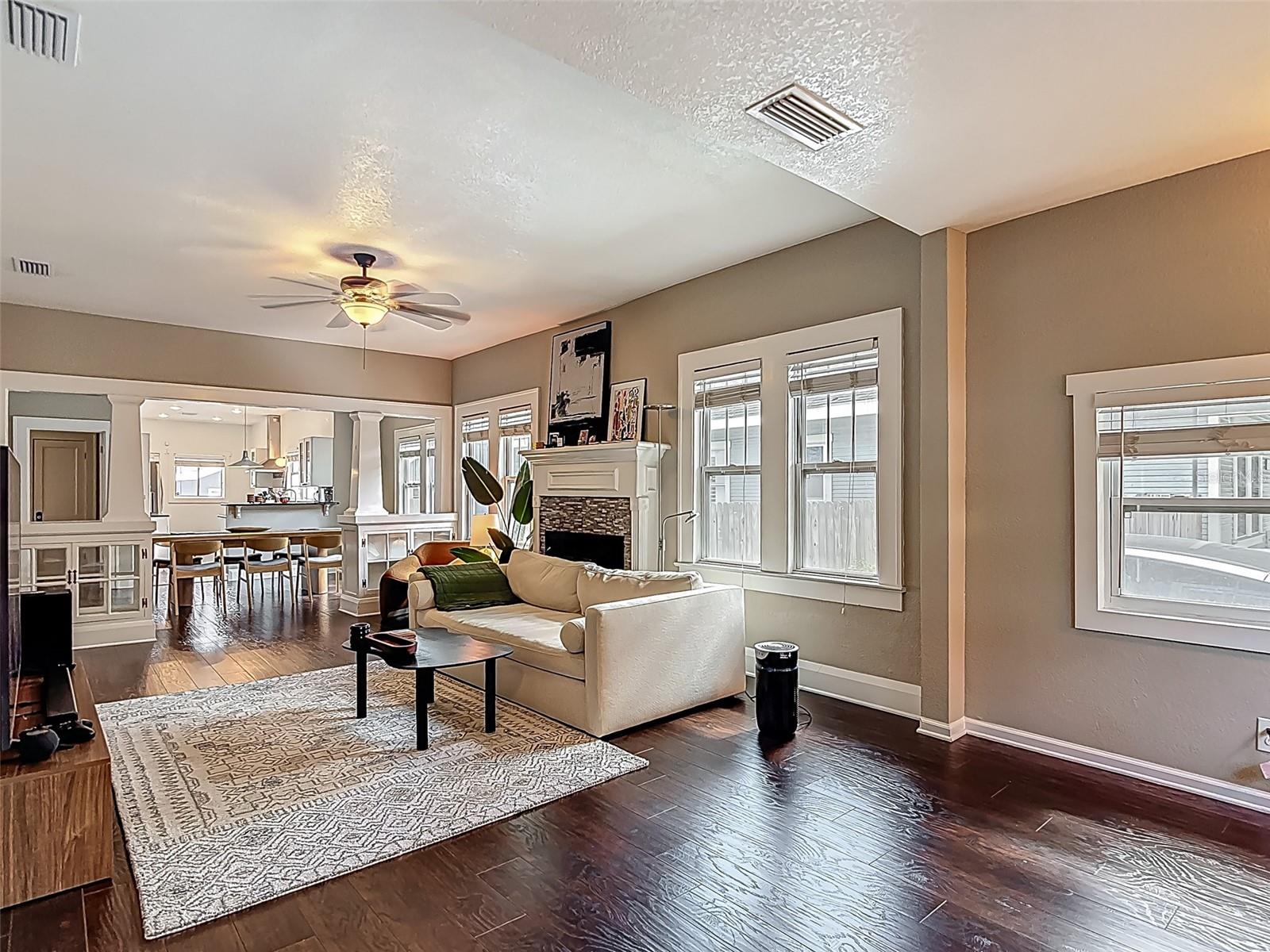 207 W CHELSEA ST, TAMPA, FL, 33603