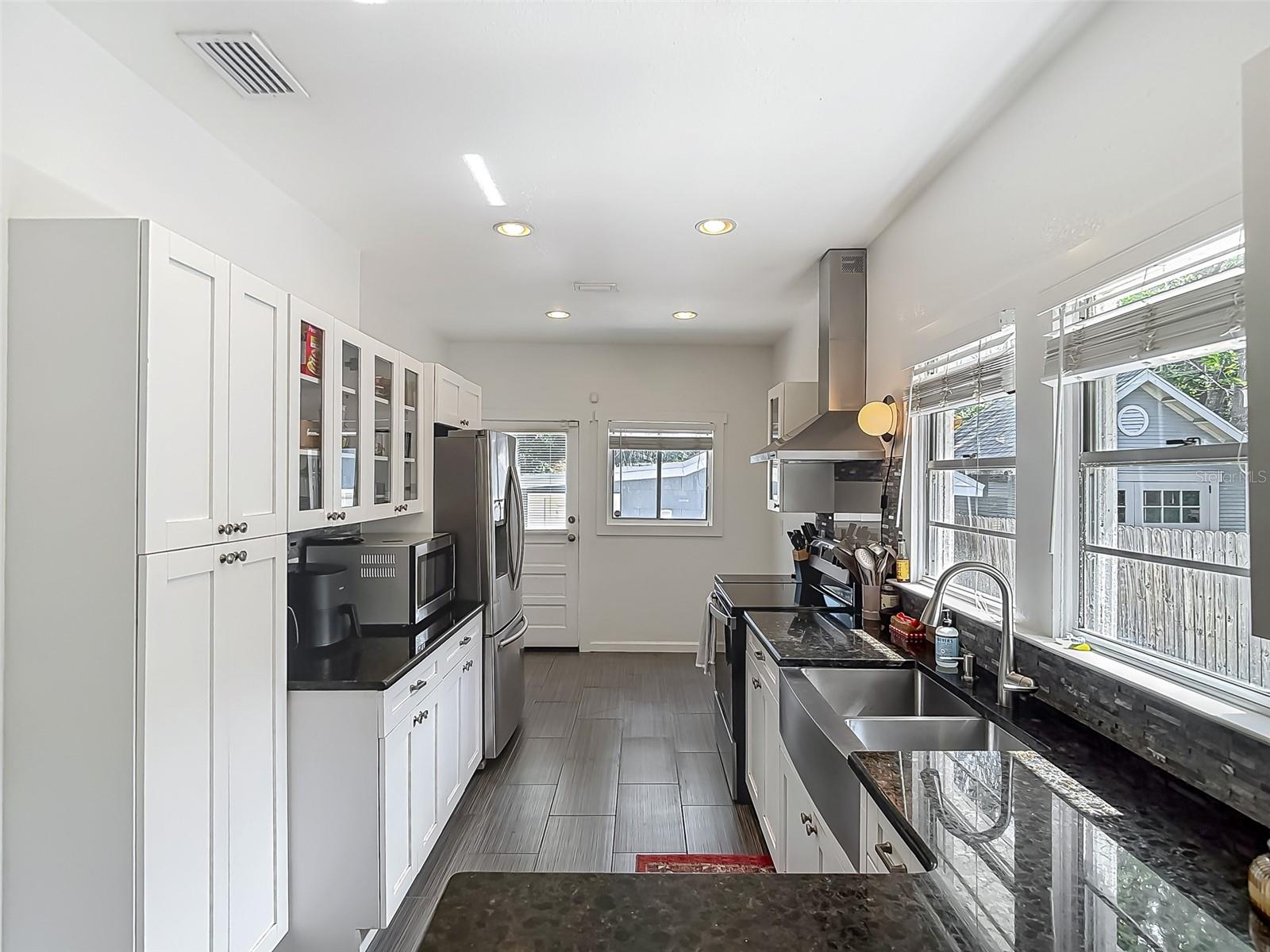 207 W CHELSEA ST, TAMPA, FL, 33603