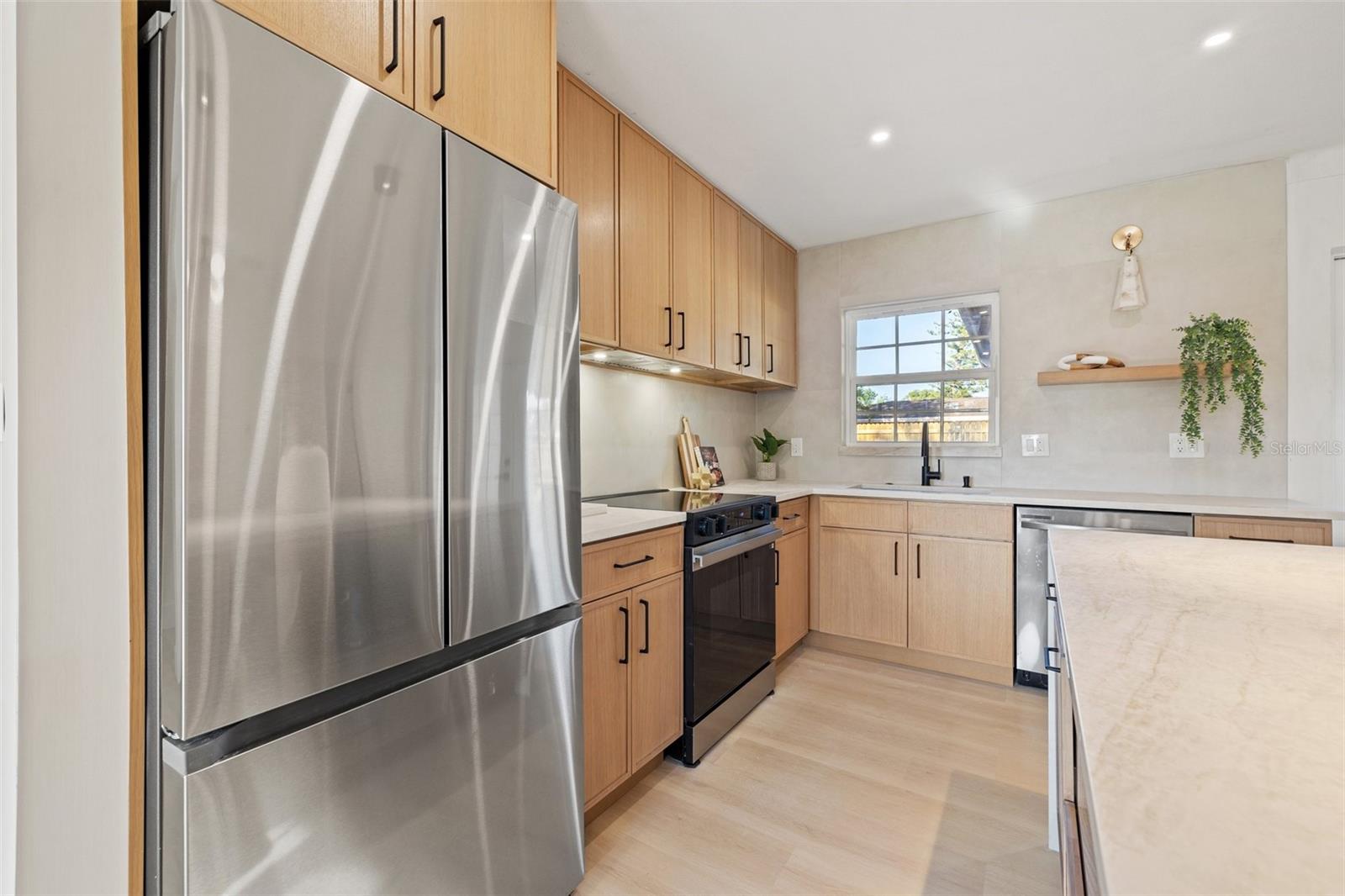 5900 6TH WAY S, ST PETERSBURG, FL, 33705