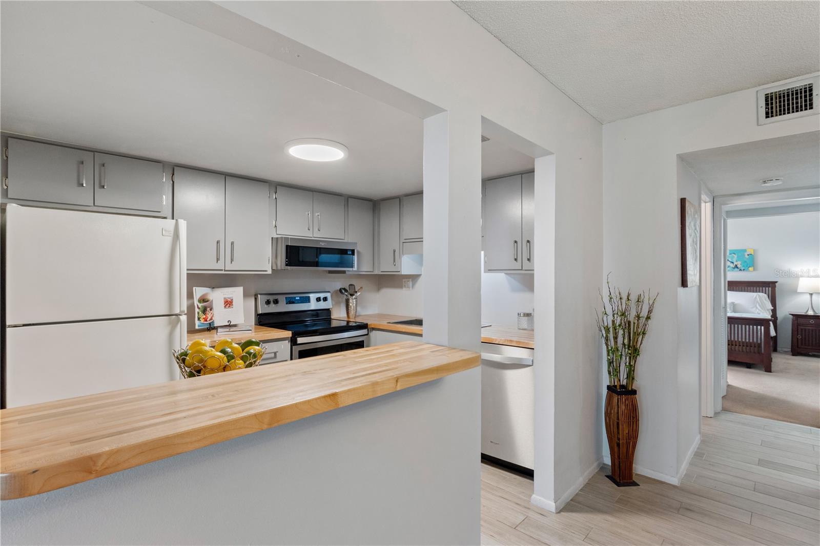 200 MAITLAND AVE #19, ALTAMONTE SPRINGS, FL, 32701