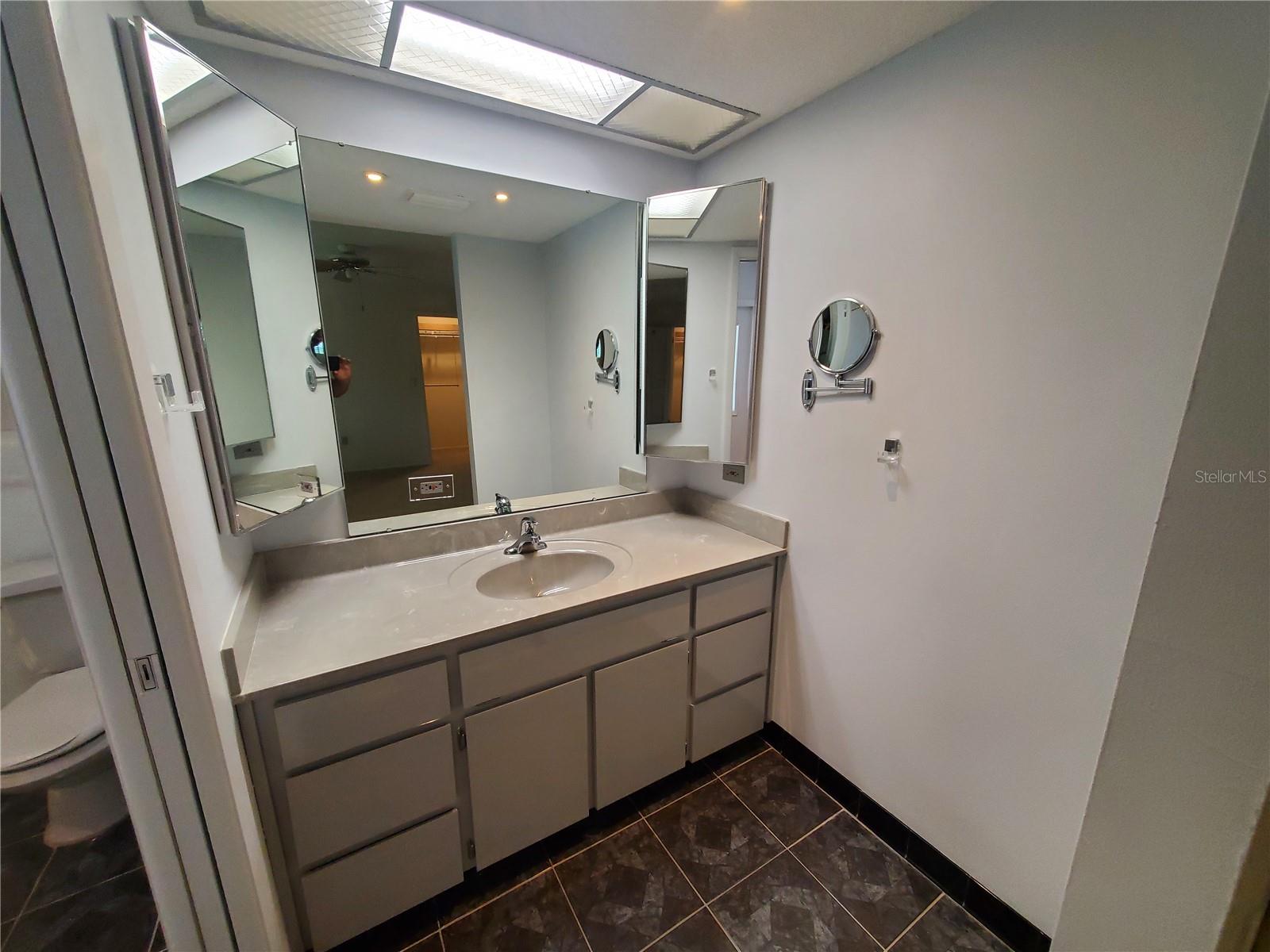 50 WATER OAK WAY, OLDSMAR, FL, 34677