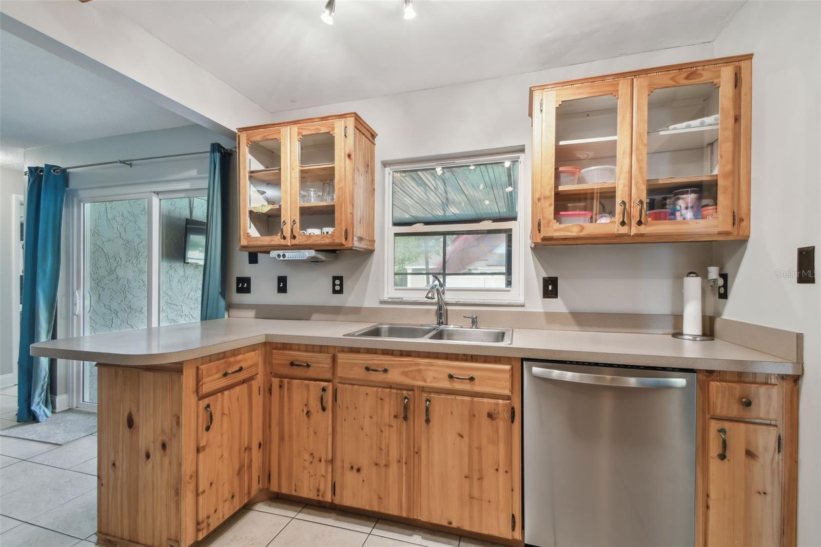 6903 CEDAR RIDGE DR N, PINELLAS PARK, FL, 33781