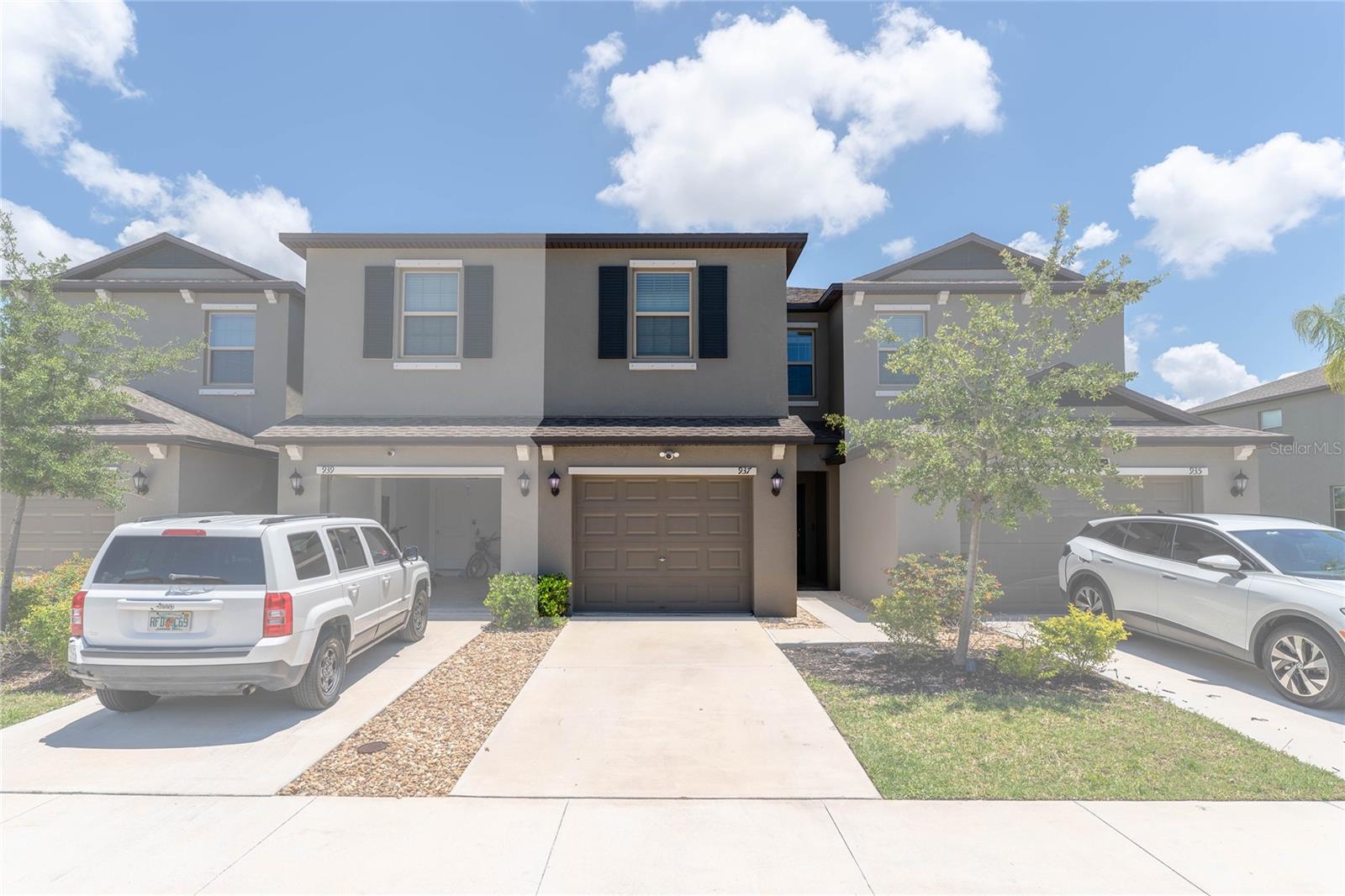 937 ROYAL EMPRESS DR, RUSKIN, FL, 33570