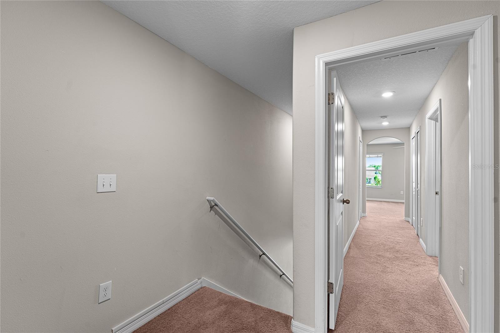 937 ROYAL EMPRESS DR, RUSKIN, FL, 33570