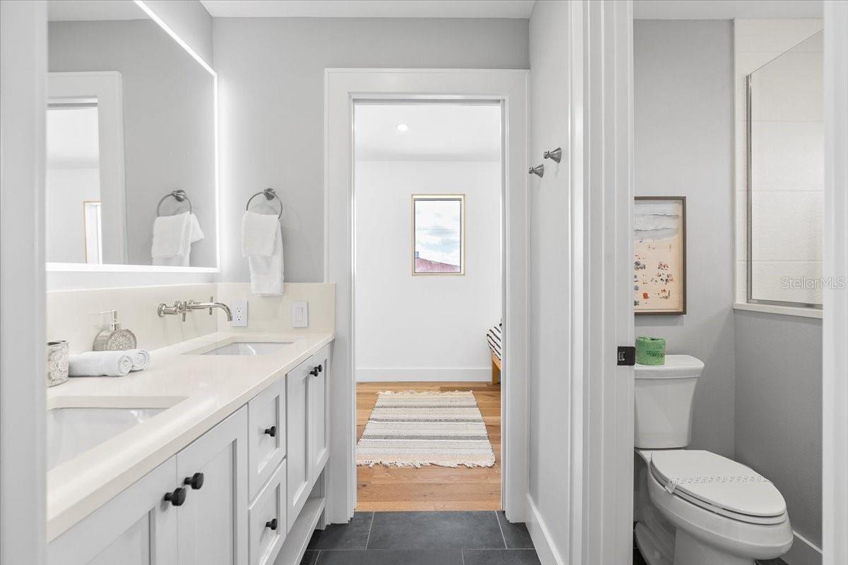 3702 5TH AVE, HOLMES BEACH, FL, 34217