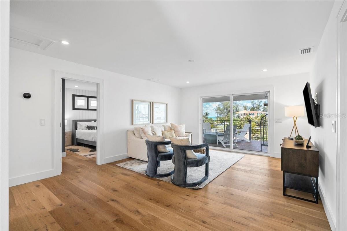 3702 5TH AVE, HOLMES BEACH, FL, 34217