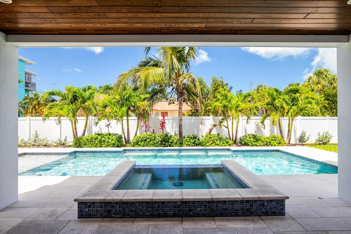 3702 5TH AVE, HOLMES BEACH, FL, 34217