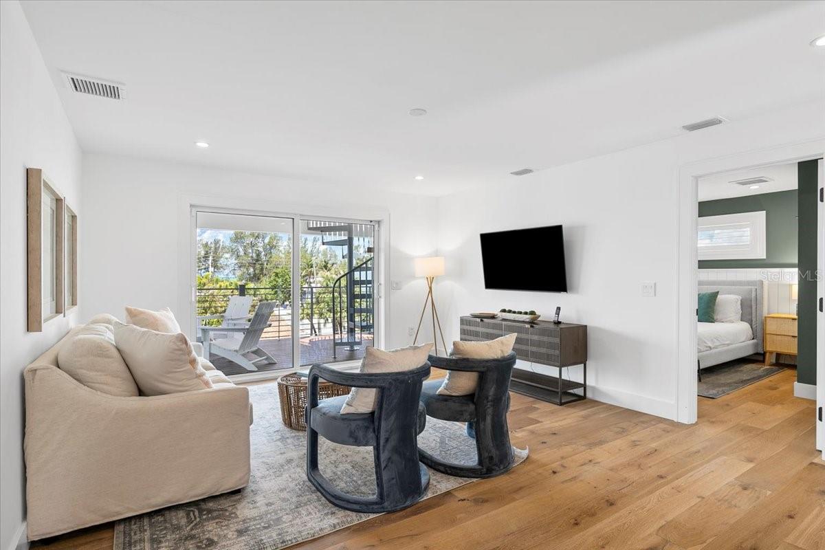 3702 5TH AVE, HOLMES BEACH, FL, 34217