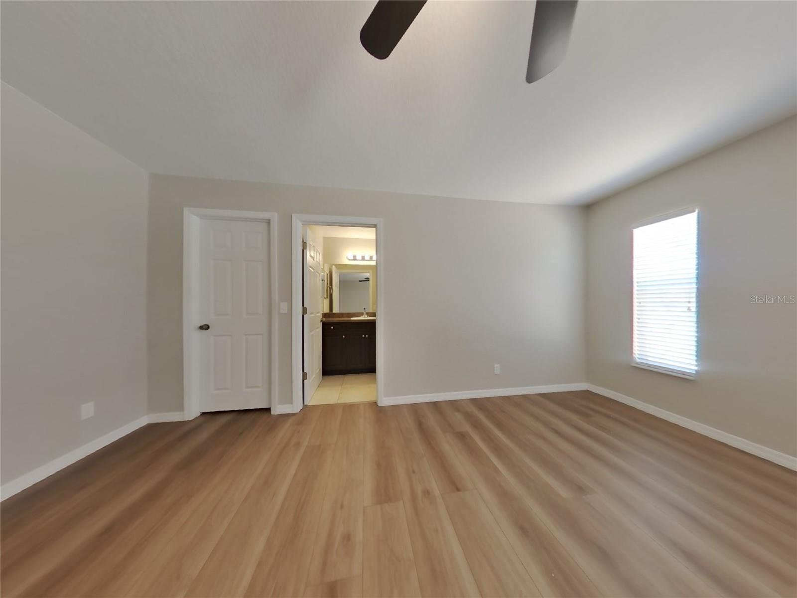 9390 FRUITLAND AVE, ENGLEWOOD, FL, 34224