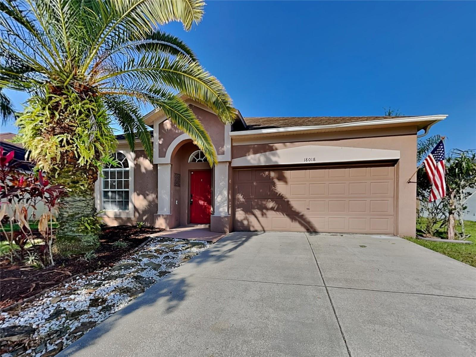18018 PALM BREEZE DR, TAMPA, FL, 33647