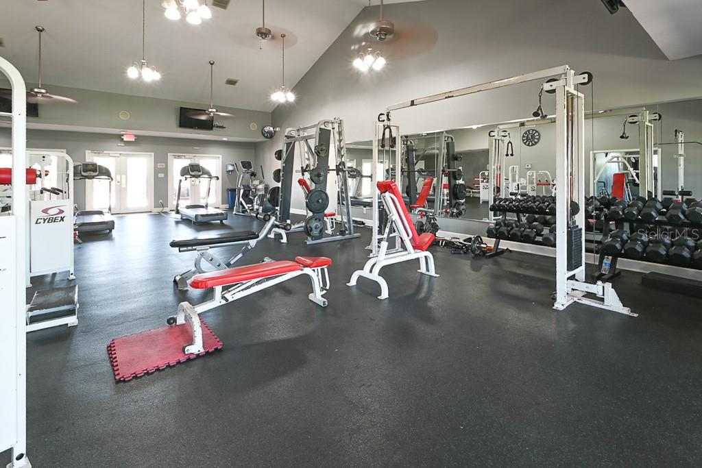 5042 COQUINA KEY DR SE, ST PETERSBURG, FL, 33705