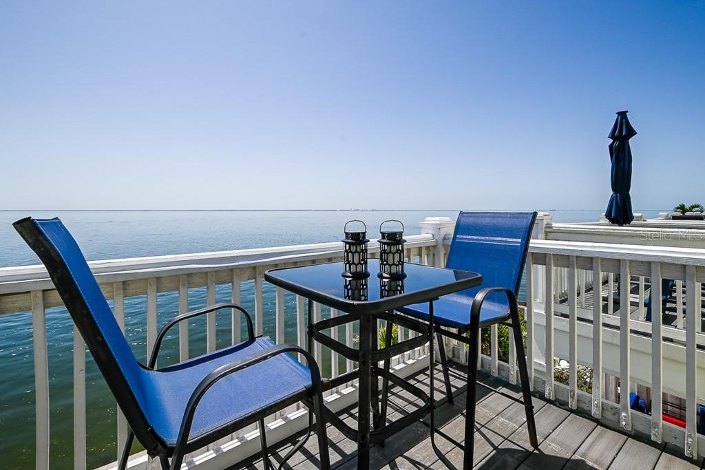 5042 COQUINA KEY DR SE, ST PETERSBURG, FL, 33705