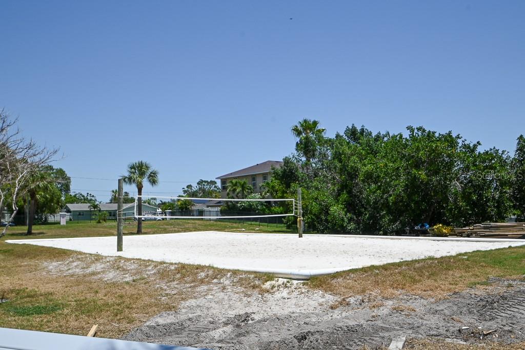 5042 COQUINA KEY DR SE, ST PETERSBURG, FL, 33705